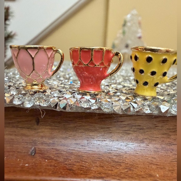 Teacup metal beads jewelry gold tea cup saucer charm pendant Kate Spade necklace - Picture 4 of 8